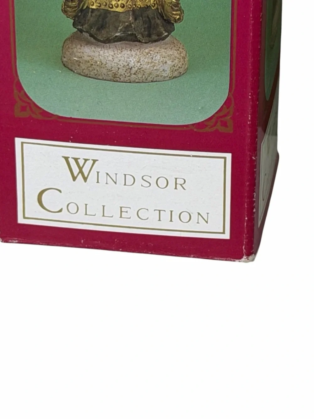 🎄 Vintage Style Santa Collectible Figurine – Windsor Collection – 12” Tall